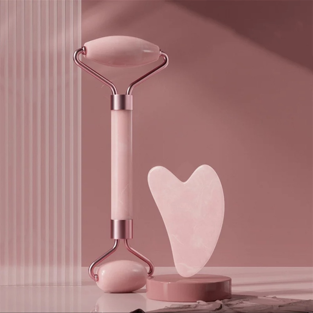 Pink Facial Roller Massager with Gua Sha Scraper for Puffiness - Picture 2 of 3